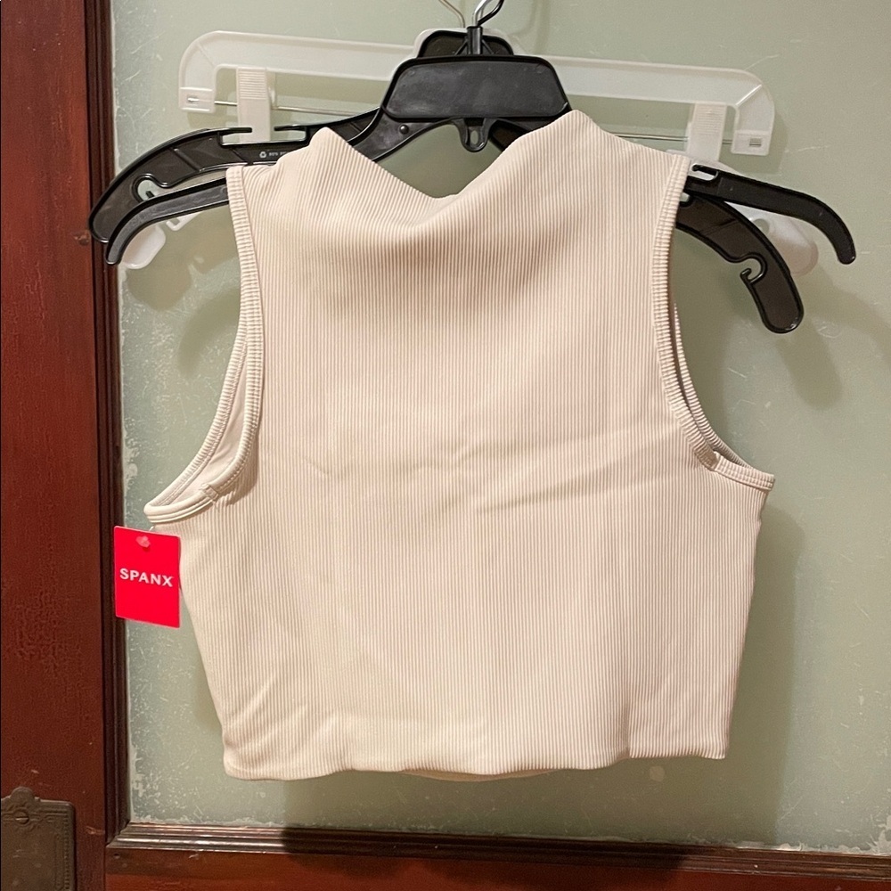 Spanx contour rib mock neck crop top in light cloudy gray - Picture 3 of 4